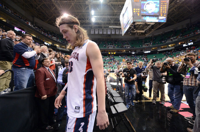 Thriller of a Match in College Basketball