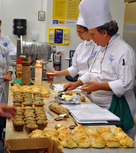 People Always Have To Eat: Why Culinary School Is A Good Choice