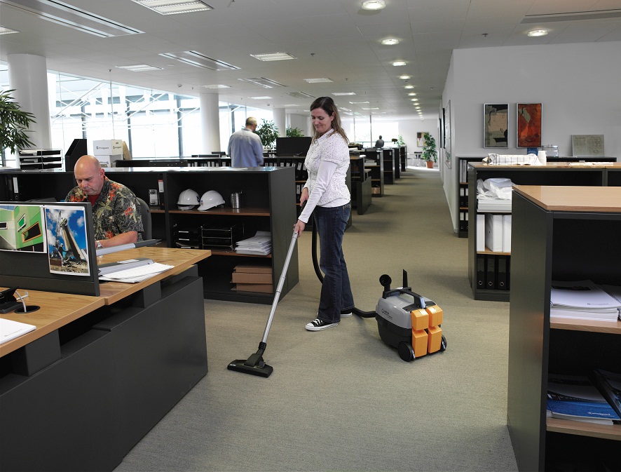 Benefits Of Outsourcing The Commercial Cleaning Of Your Workplace