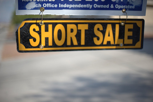 Understanding Short Sales: Pros and Cons
