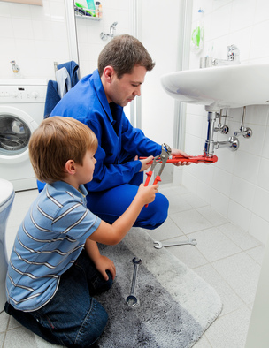 4 Tips To Choosing A Reliable Plumber