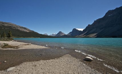 Experience The Lakes Of The Canadian Rockies