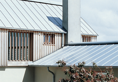 Why Do People Choose Metal Sheets As Roofing Material?