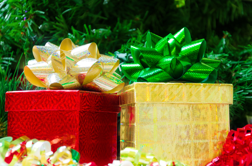 How To Be The Most Thoughtful Gift-Giver Ever