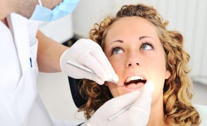 When To Consult Emergency Dental Care?