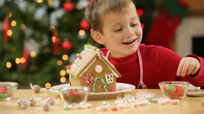 8 Family-Friendly Christmas Activities For This Holiday Season