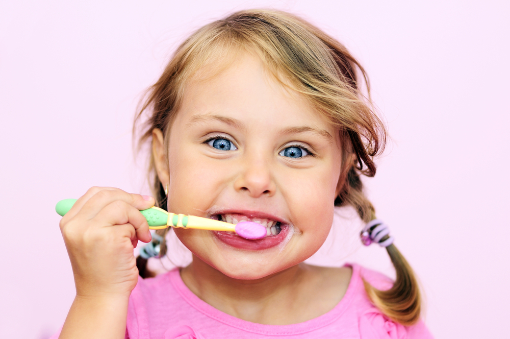 5 Helpful Tips For Keeping Your Teeth Cavity Free