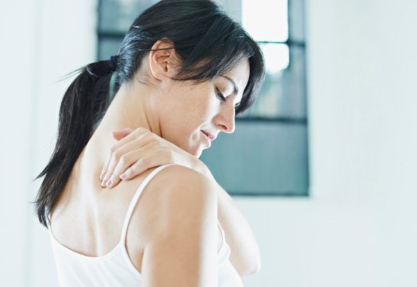 5 Helpful Tips To Prevent Straining Your Neck Muscles