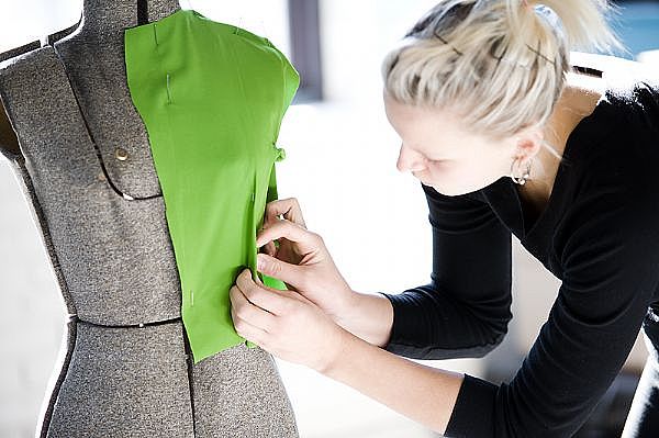 6 Good Schools For Learning Fashion Designing In The World
