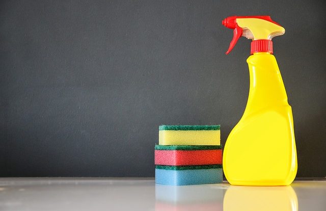 6 Smart Cleaning Tricks That Will Totally Change The Way You Deep Clean Your Bathroom
