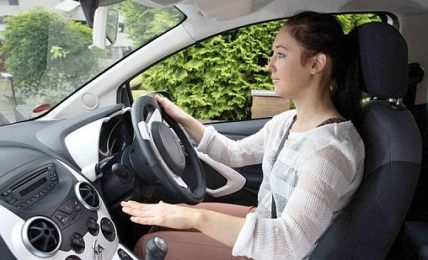 What To Expect From Your Very First Driving Lesson