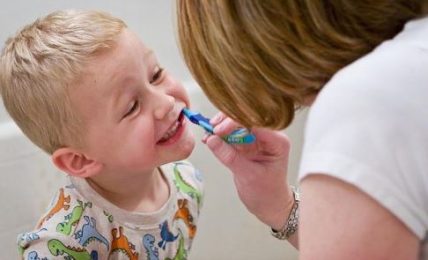 5 Motivating Tricks To Help Your Kids Remember To Brush and Floss