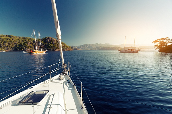 Still On The Fence? Here Are 7 Reasons To Sail Around The World