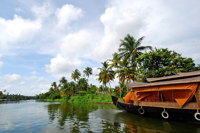 Top 4 Quaint and Quick Getaways from Cochin That You Need To Tour