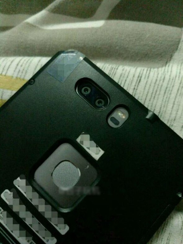 Huawei P9 Leaked In New Image Shows Dual Camera Fingerprint Scanner1