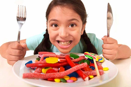 3 Best and Worst Candies For Your Child’s Teeth