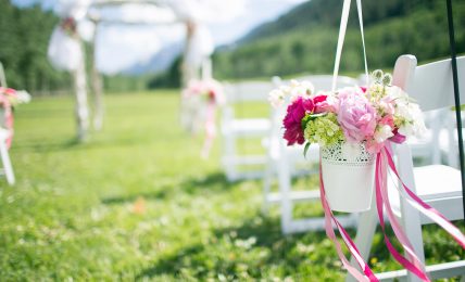 Planning A Summer Wedding Don't Forget These 5 Things For Your Reception