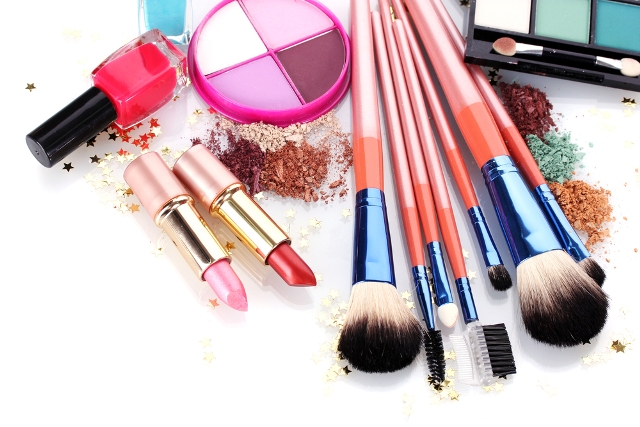 Tips For Buying Makeup Products Online