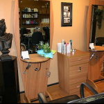 Get Your Salon Up And Running With These Salon Basic Equipment Guides