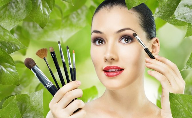 CHEMICALS IN YOUR MAKEUP BAG