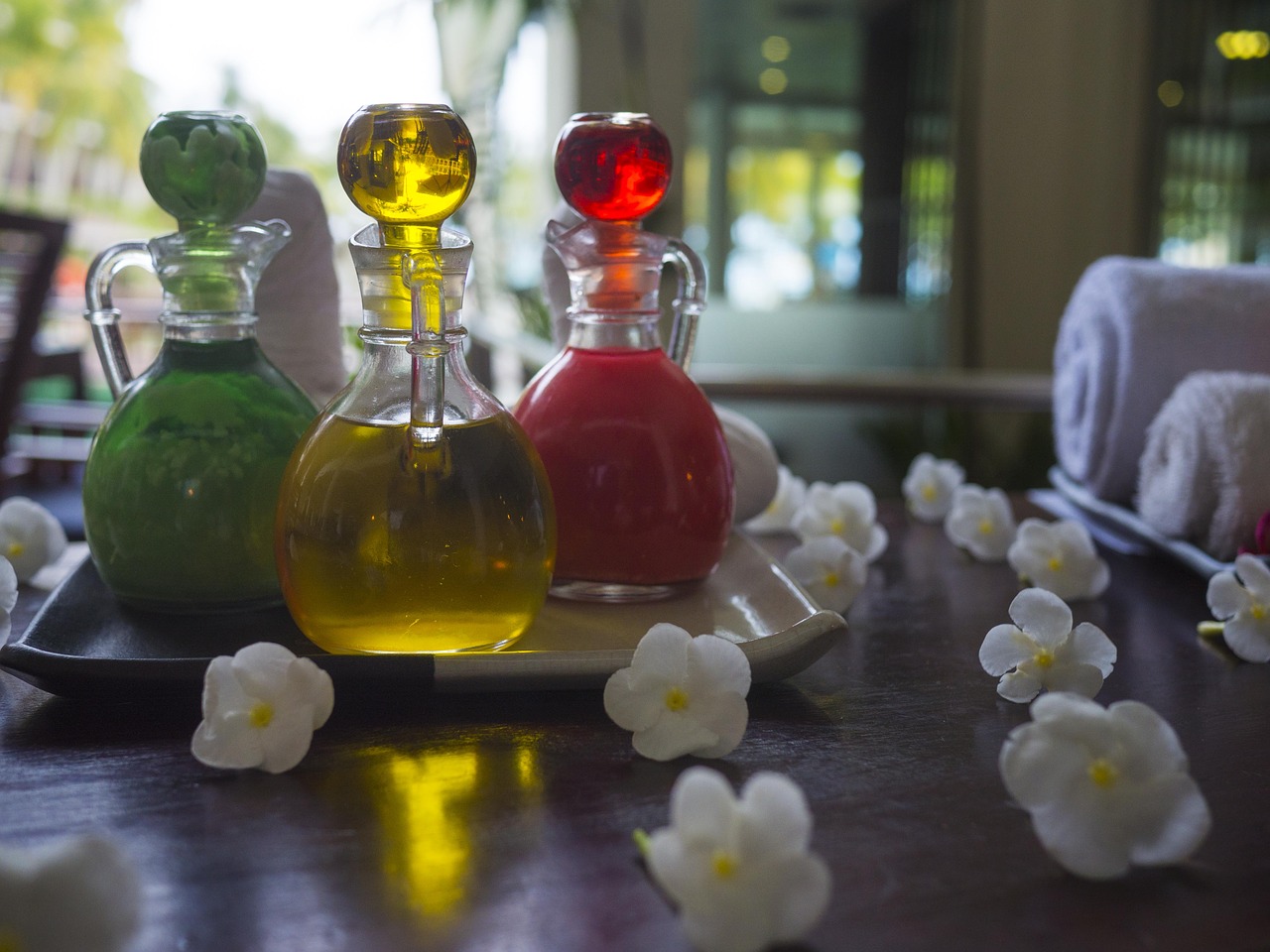 How To Choose Reliable Natural Essential Oils Suppliers From India?