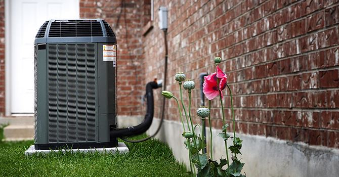 Spring Is Here: 4 Reasons To Schedule Air Conditioning Maintenance