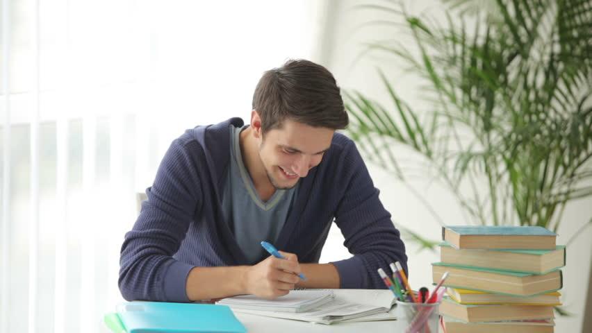 Essential Essay Writing Tips‎ For College Students